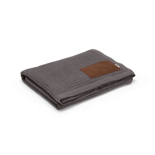 PRAGA - Coperta in cotone riciclato 200gsm. Patch personalizzabile