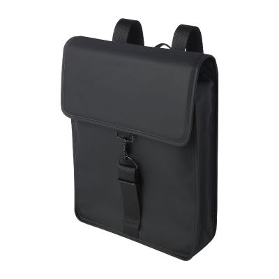 TURNER -Mochila de material reciclado GRS y 8 litros