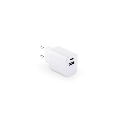 WEGENER - Adaptador de corriente con puerto USB-A de 18 W y USB-C de 20 W en ABS reciclado (100% rABS)